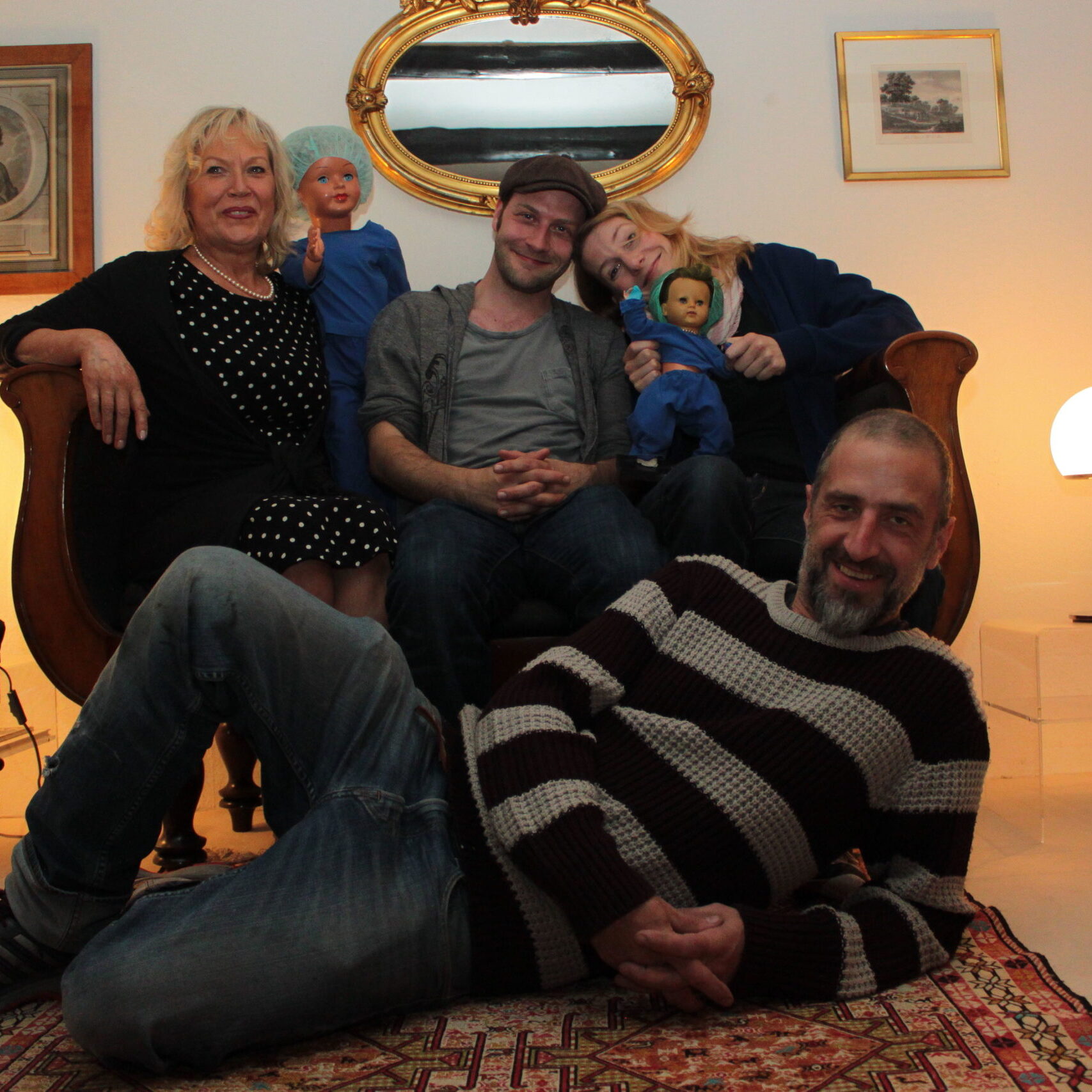 lassen-sie-mich-durch-ich-bin-arzt-couchfoto-kultur-im-schaafstall
